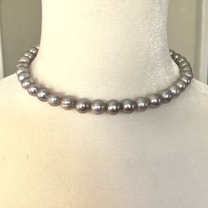 Fun “pearl” Choker